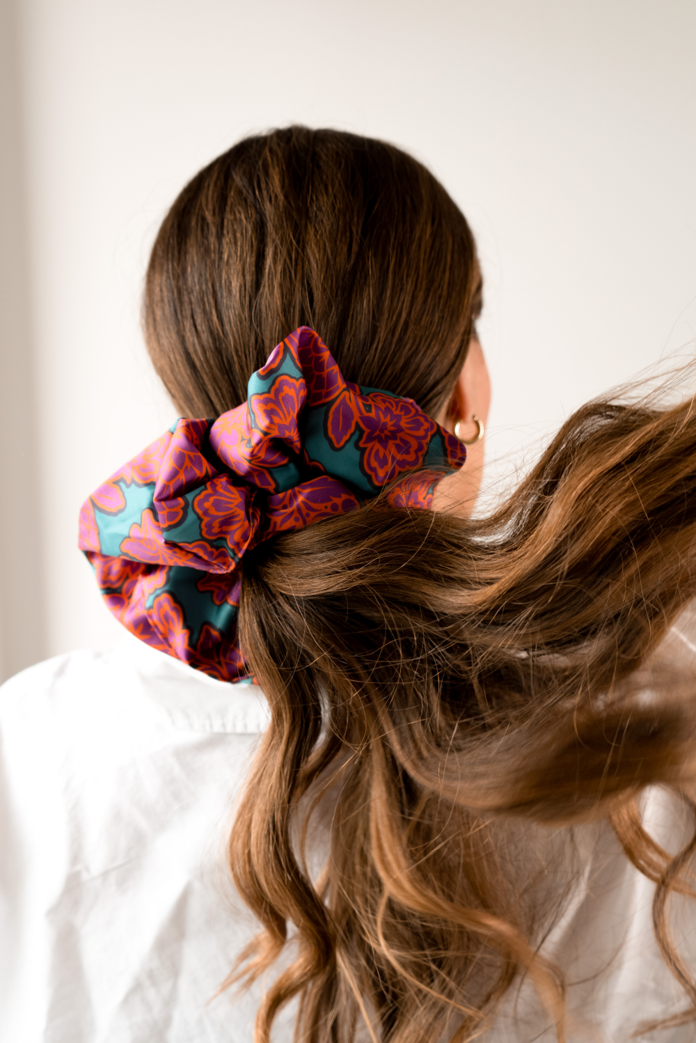 Atomic Oversized Scrunchie