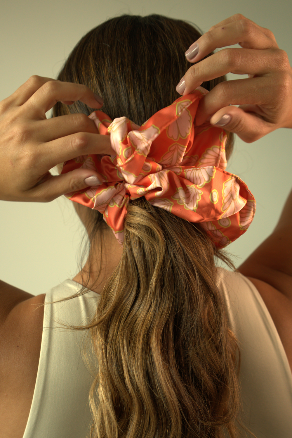 Power Oversized Scrunchie